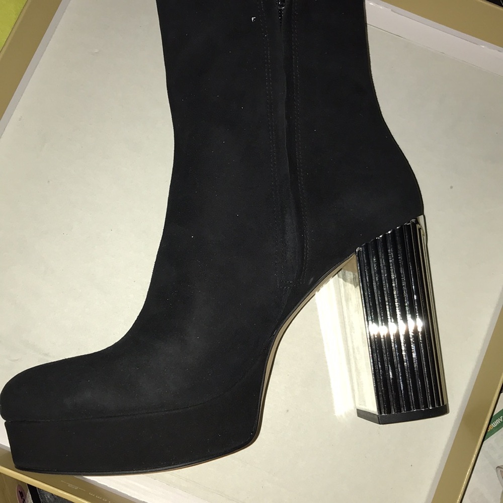 Michael Kors Porter Suede Platform Ankle Boot NEW - Picture 3 of 5